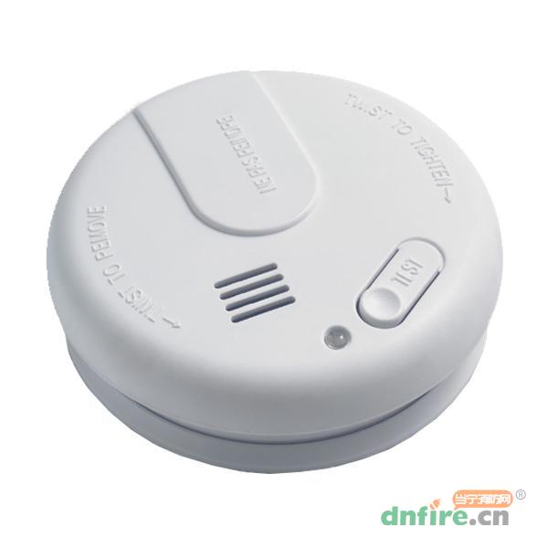 KD-135E獨(dú)立式光電感煙火災(zāi)探測(cè)報(bào)警器,金盾電子,獨(dú)立式感煙火災(zāi)探測(cè)器