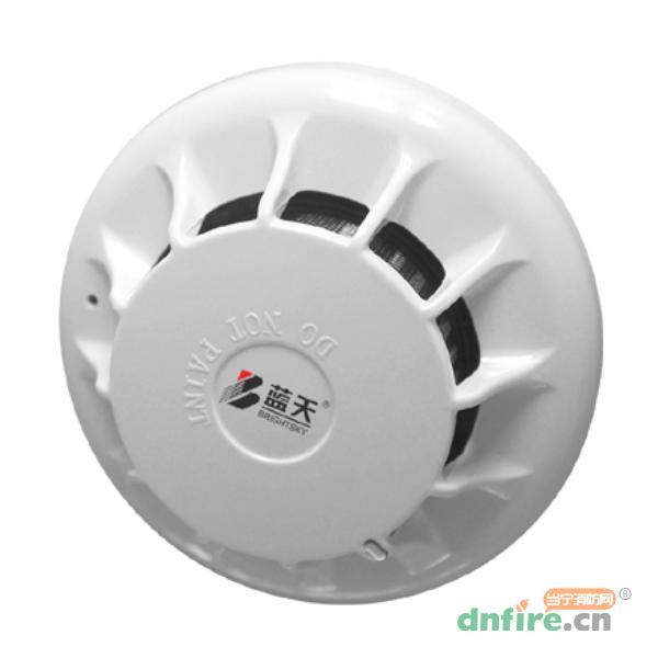 JTY-GD-501型點(diǎn)型光電感煙火災(zāi)探測器,藍(lán)天,點(diǎn)型感煙火災(zāi)探測器