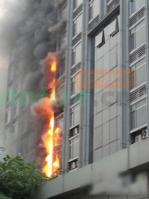 北京武警交通指揮部大樓發(fā)生空調(diào)爆炸引發(fā)火災(zāi)