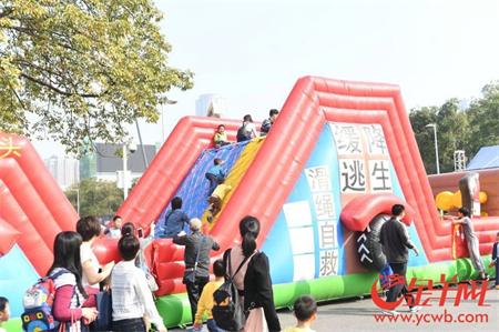 云梯消防車