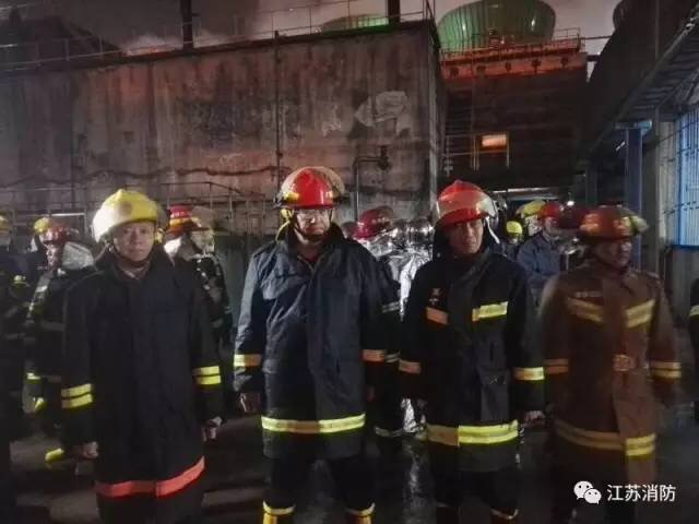 現(xiàn)場指揮部明確決策